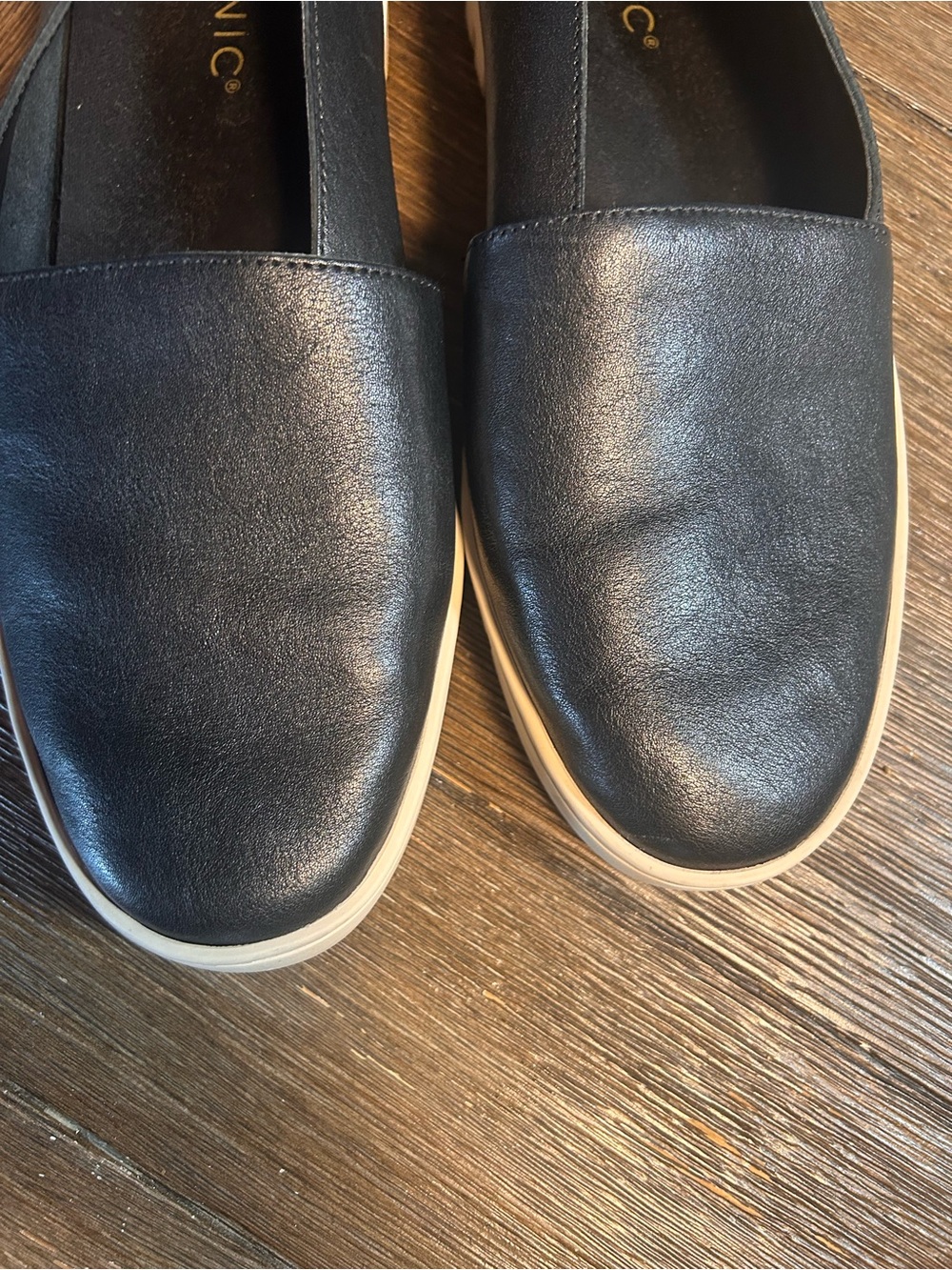 Vionic uptown a-line leather slip on size 8.5 - Picture 5 of 12